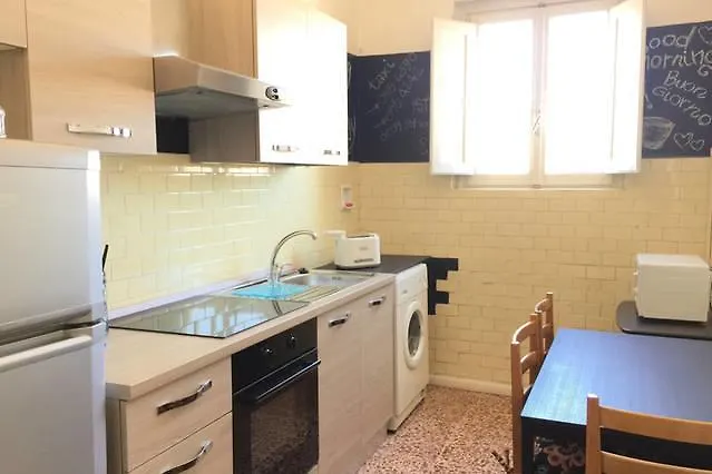 Apartment Istay - Attico Pergola Florence Italy
